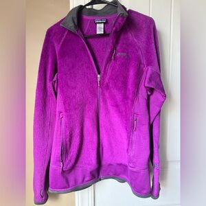 ✨Patagonia Purple Fleece Jacket
